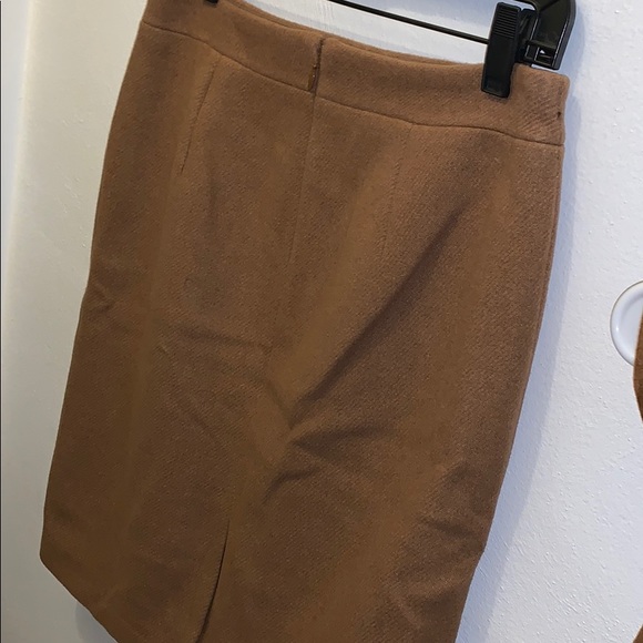 NWT J Crew Double Serge Wool Skirt - Picture 2 of 7